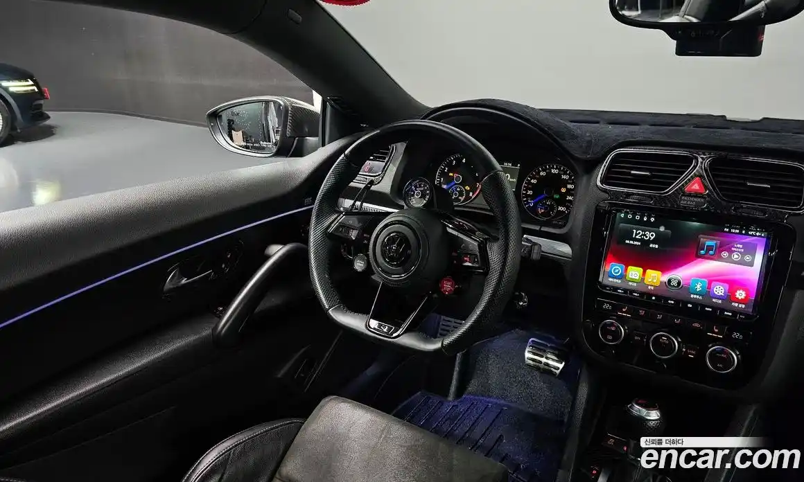 Volkswagen Scirocco 2013 2.0 Автомат в Москве № 296357, фото 6