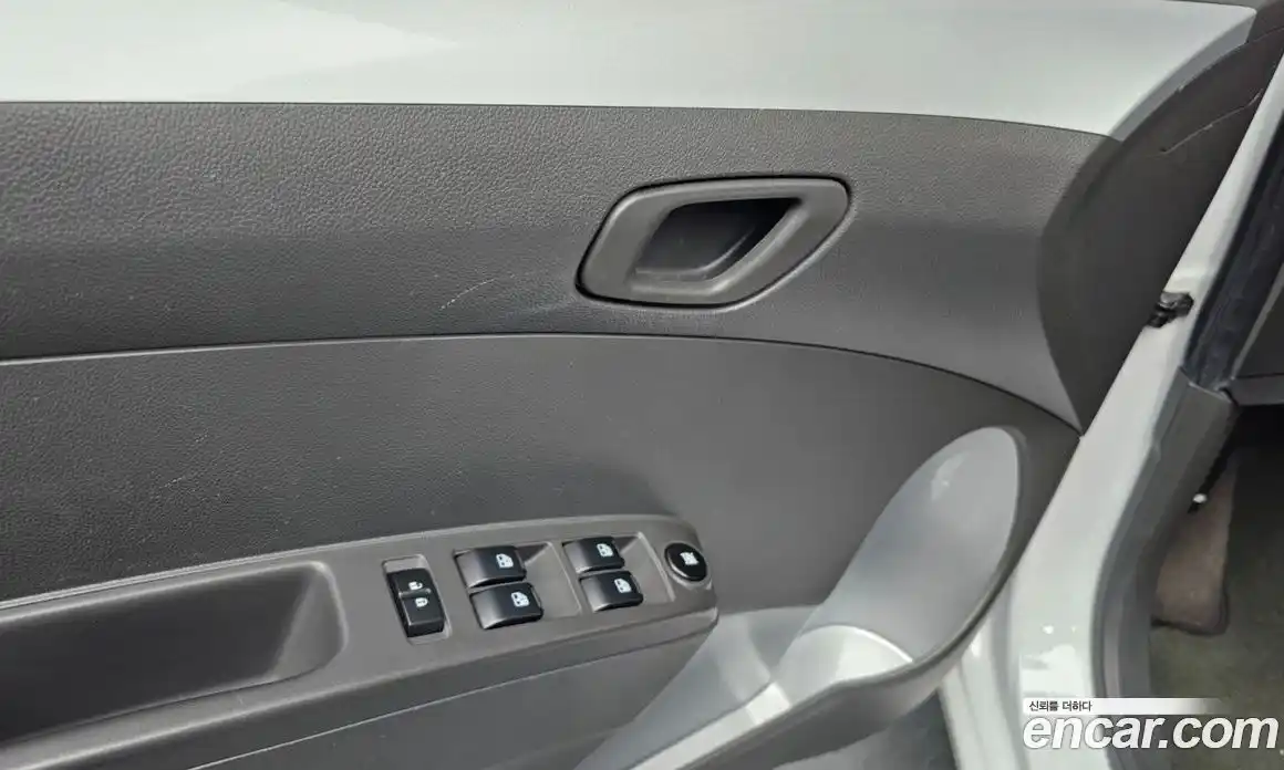 Chevrolet Spark 2014 1.0 Автомат в Москве № 296908, фото 17