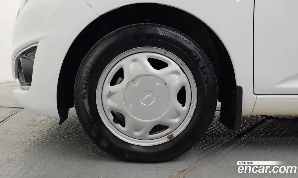 Chevrolet Spark 2014 1.0 Автомат в Москве № 296908, фото 5