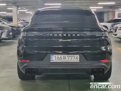 Porsche Cayenne 2024 3.0 Автомат в Москве № 297334, миниатюра 5