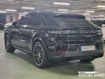 Porsche Cayenne 2024 3.0 Автомат в Москве № 297334, миниатюра 6
