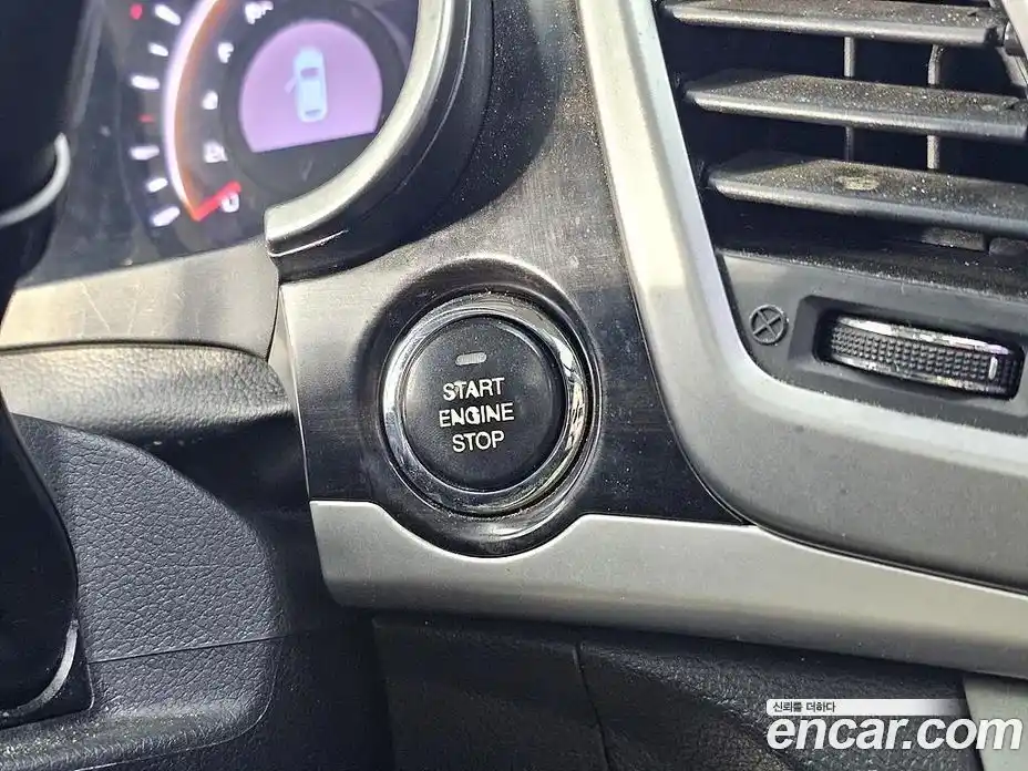 SsangYong Korando 2014 2.0 Автомат в Москве № 30394, фото 15