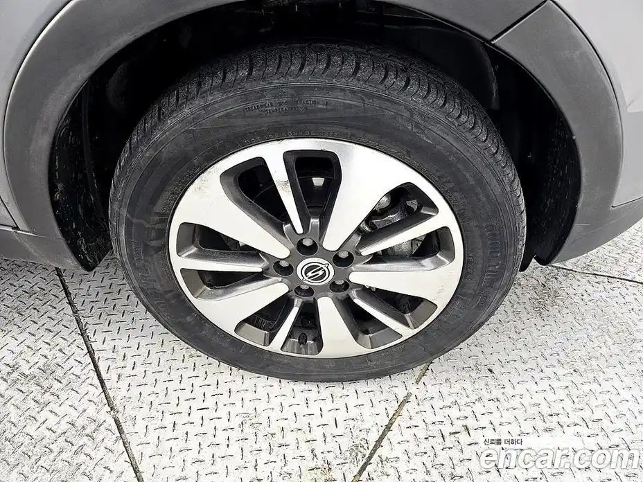 SsangYong Korando 2014 2.0 Автомат в Москве № 30394, фото 5