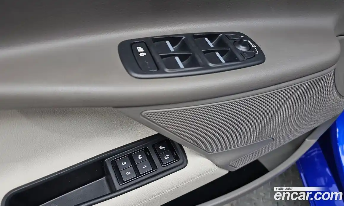 Jaguar XE 2017 2.0 Автомат в Москве № 311263, фото 19