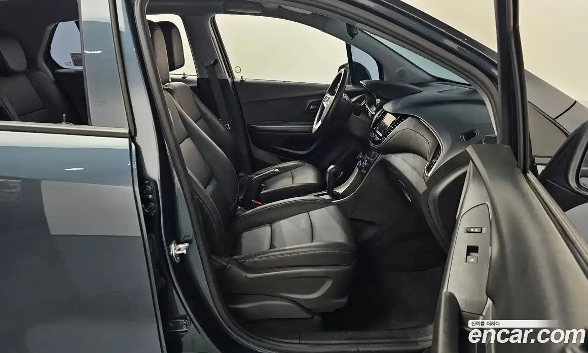 Chevrolet Trax 2022 1.4 Автомат в Москве № 314456, фото 11