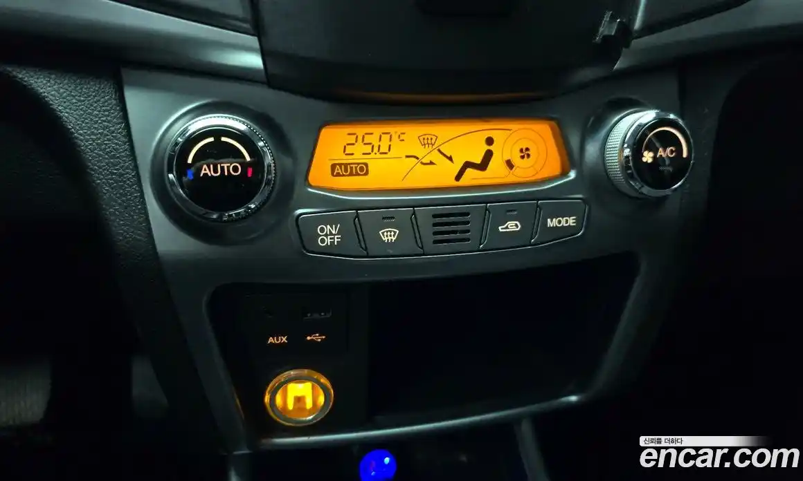 SsangYong Korando 2015 2.0 Автомат в Москве № 32404, фото 13