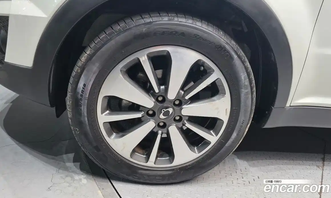 SsangYong Korando 2015 2.0 Автомат в Москве № 32404, фото 10