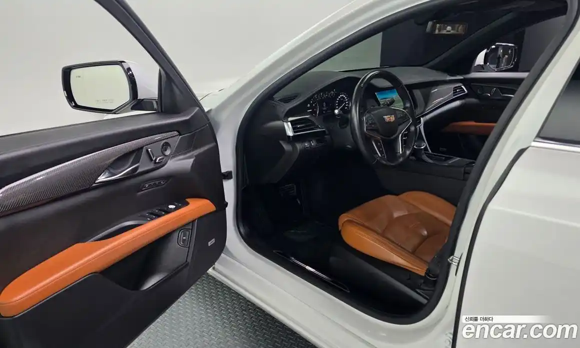 Cadillac CT6 2018 2.0 Автомат в Москве № 337061, фото 20