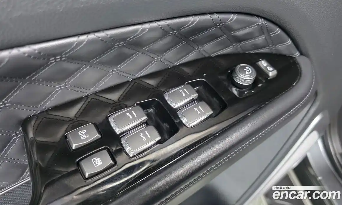 SsangYong Rexton 2021 2.2 Автомат в Москве № 33841, фото 12