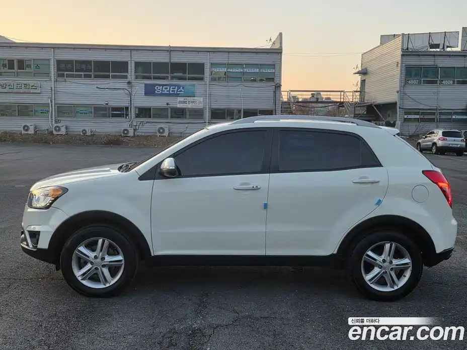 SsangYong Korando 2015 2.0 Автомат в Москве № 341911, фото 20
