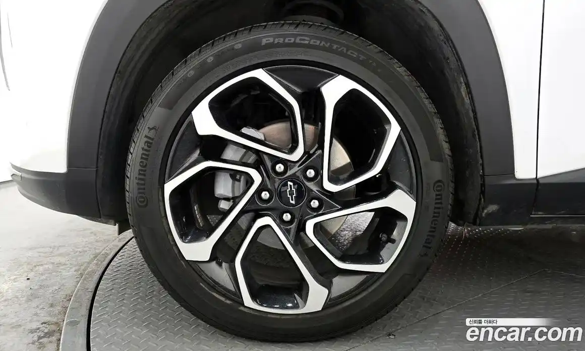 Chevrolet Trax 2024 1.2 Автомат в Москве № 342305, фото 8