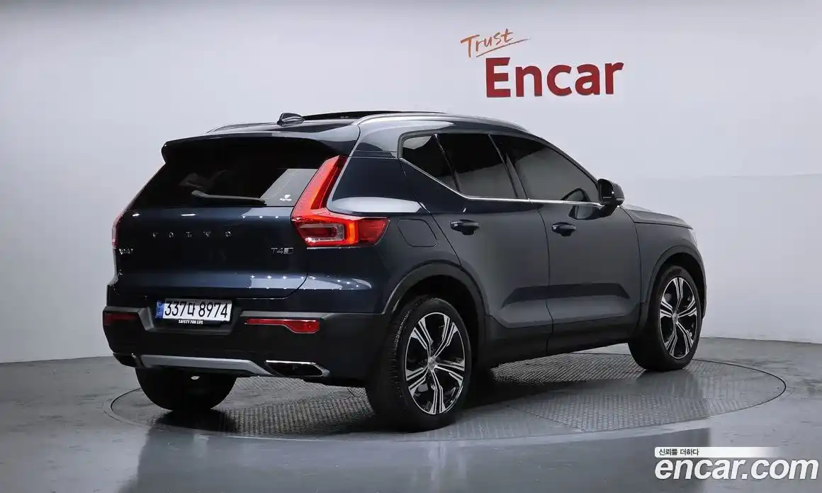 Volvo XC40 2019 2.0 Автомат в Москве № 344220, фото 3