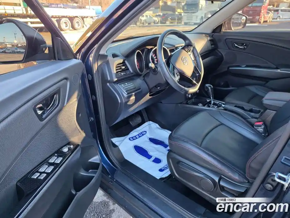 SsangYong TIBOLI 2018 1.6 Автомат в Москве № 34802, фото 8