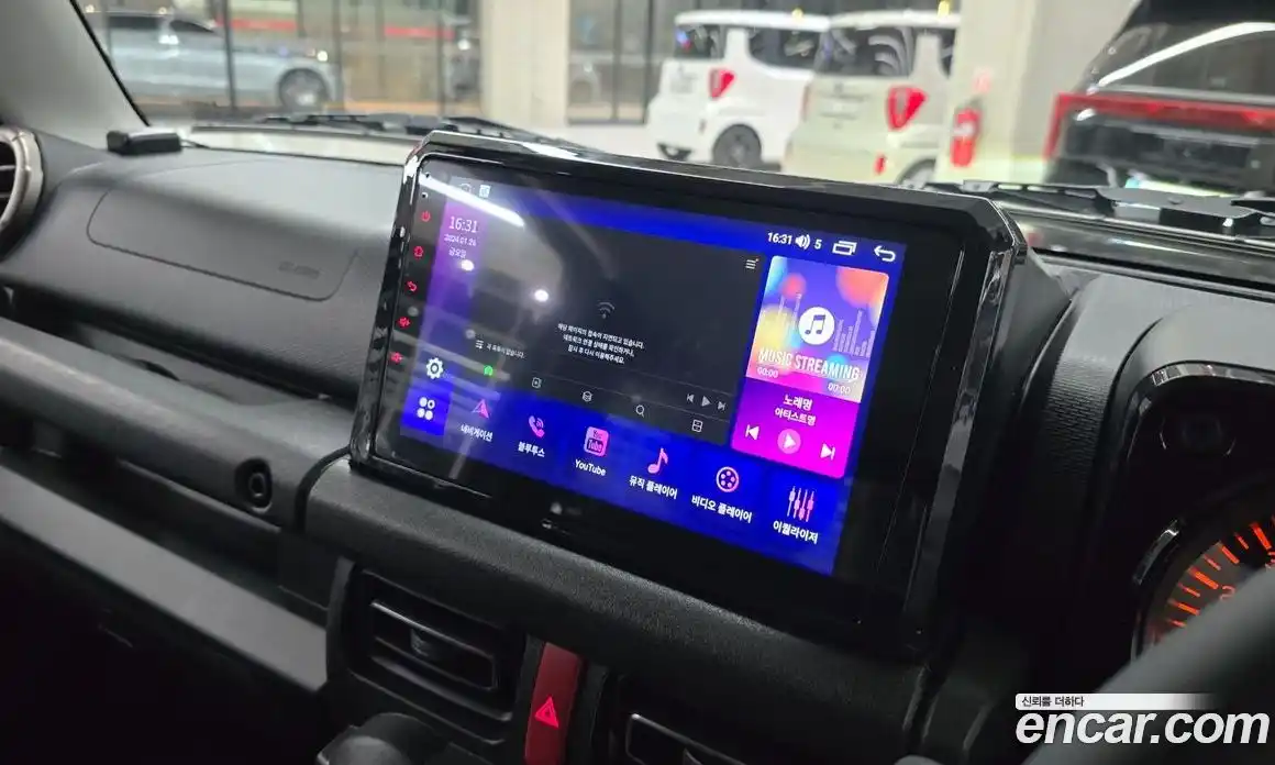 Suzuki Jimny 2025 0.7 Автомат в Москве № 353970, фото 13