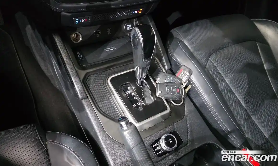 SsangYong Rexton 2019 2.2 Автомат в Москве № 35606, фото 15