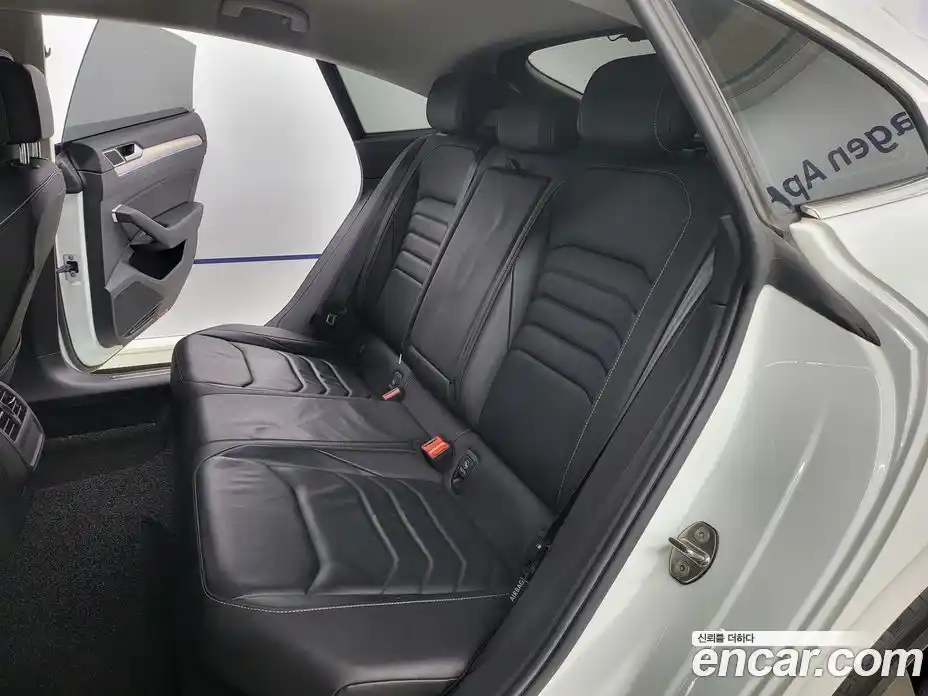 Volkswagen Arteon 2020 2.0 Автомат в Москве № 359161, фото 10