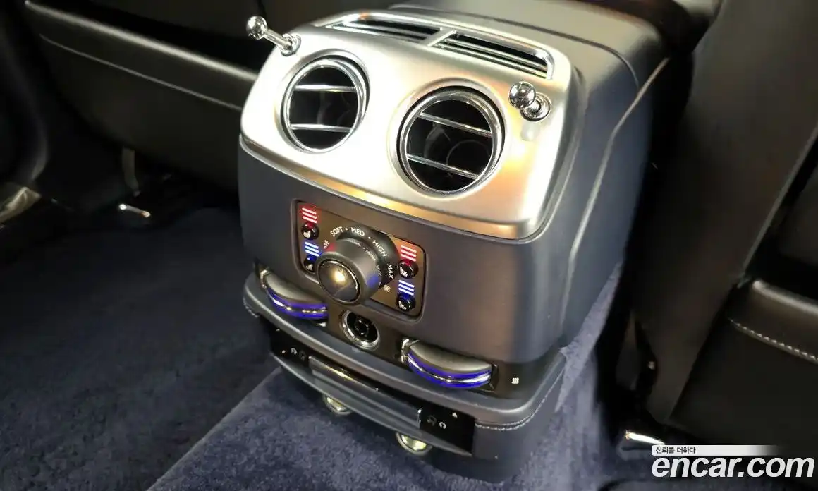 Rolls-Royce Ghost 2020 6.6 Автомат в Москве № 366862, фото 19