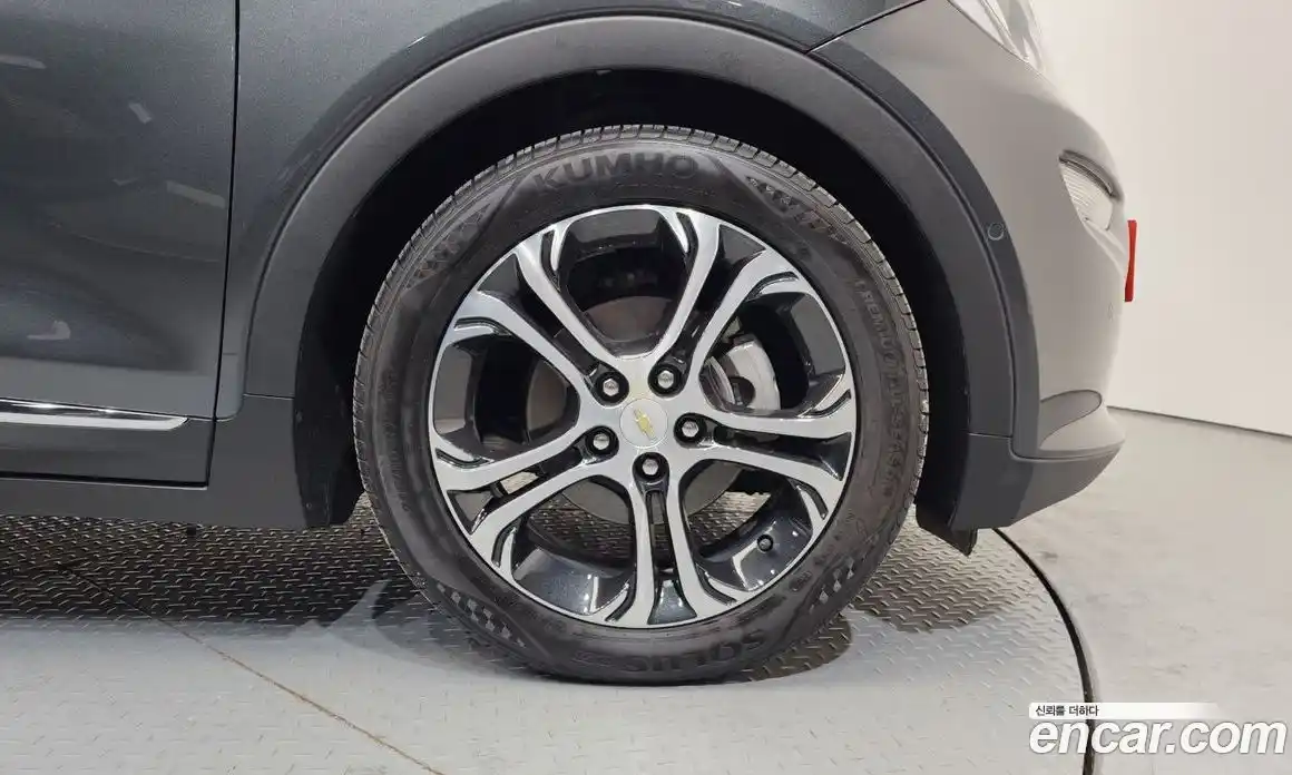 Chevrolet Bolt EV 2018 0.2 Автомат в Москве № 37310, фото 3