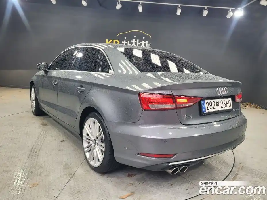 Audi A3 2018 2.0 Автомат в Москве № 373524, фото 6