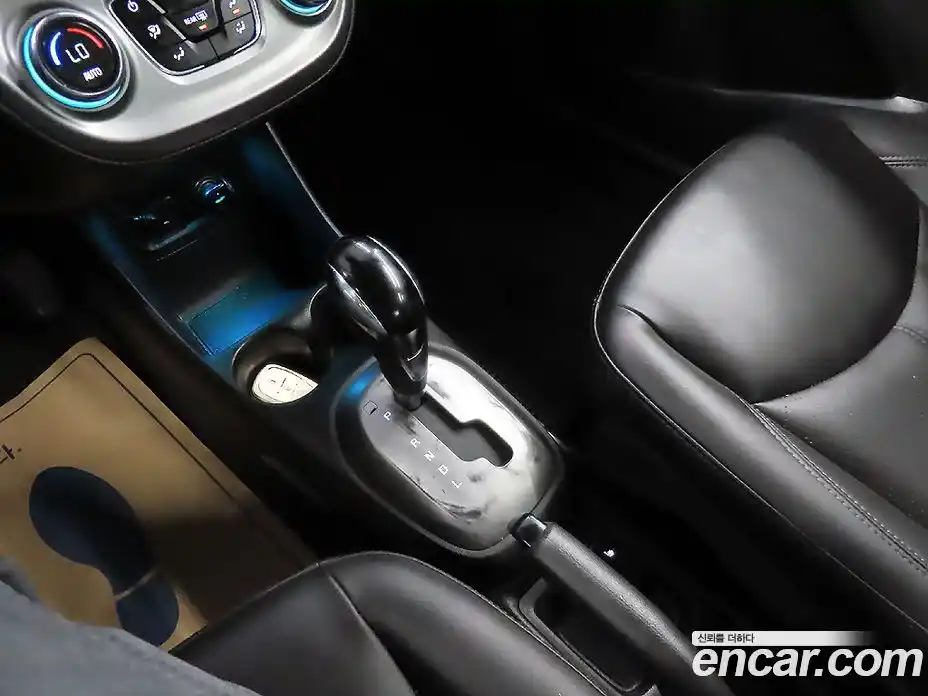 Chevrolet Spark 2016 1.0 Автомат в Москве № 37759, фото 9