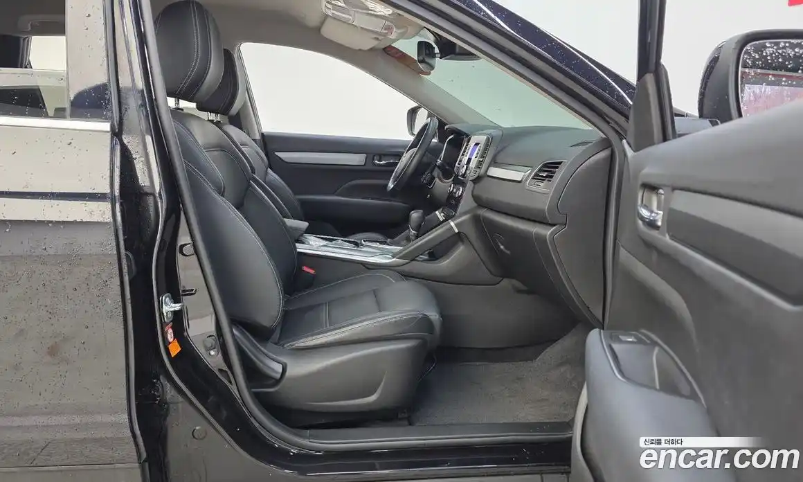 Renault QM6 2023 2.0 Автомат в Москве № 382696, фото 11