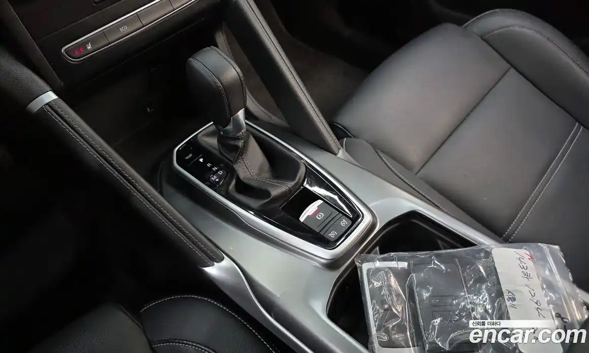 Renault QM6 2023 2.0 Автомат в Москве № 382696, фото 9