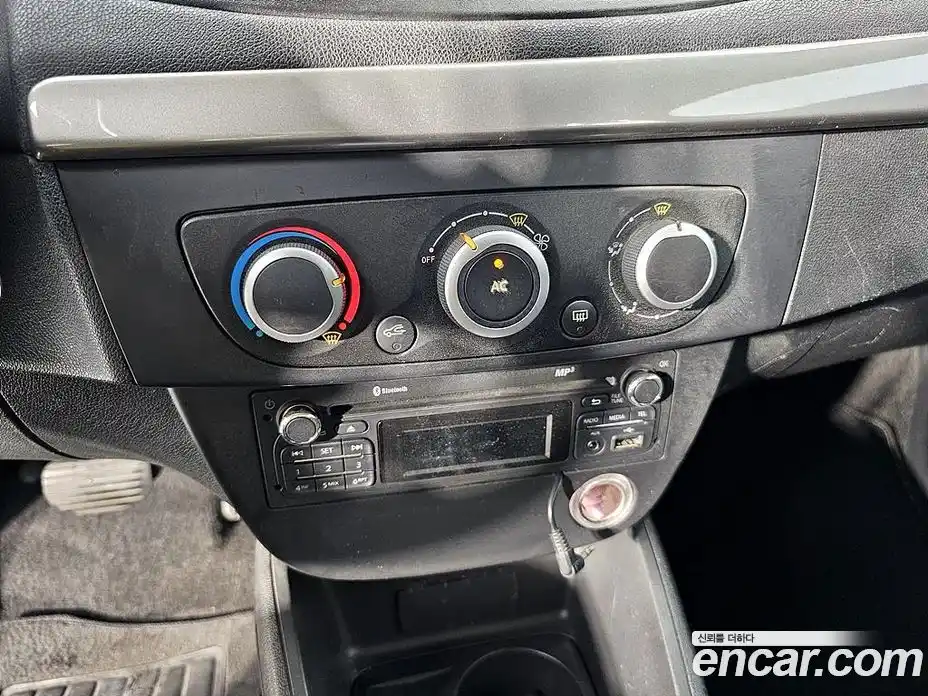 Renault SM3 2015 1.6 Автомат в Москве № 383829, фото 15