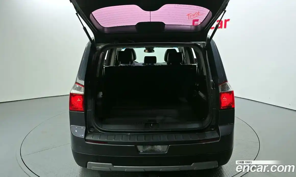 Chevrolet Orlando 2012 2.0 Автомат в Москве № 38606, фото 4