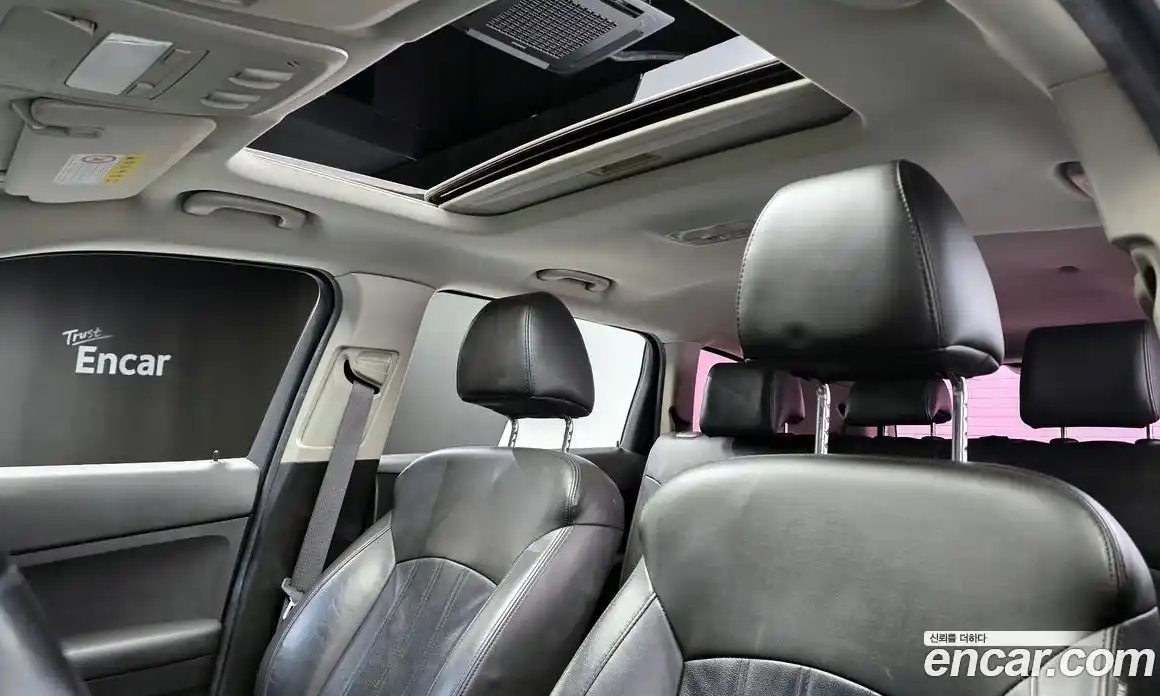 Chevrolet Orlando 2012 2.0 Автомат в Москве № 38606, фото 9