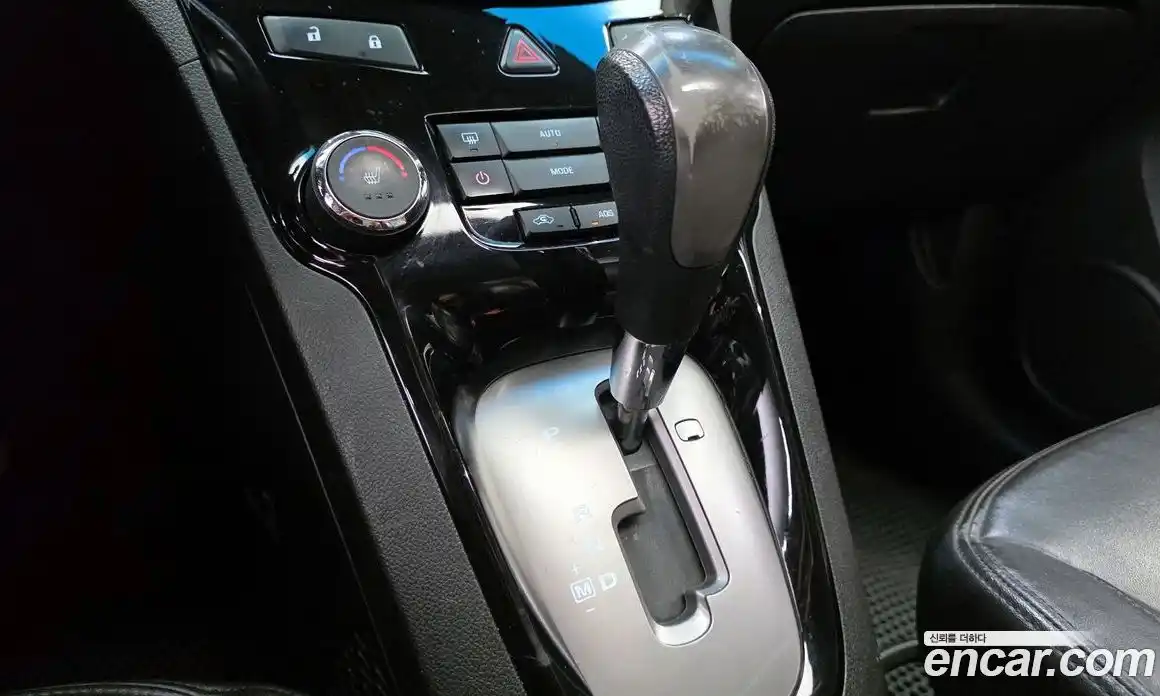 Chevrolet Orlando 2012 2.0 Автомат в Москве № 38606, фото 10