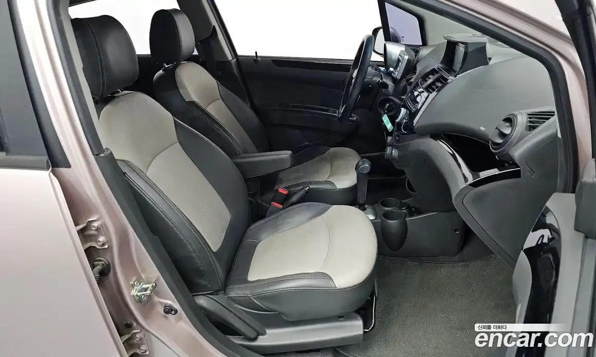 Chevrolet Spark 2012 1.0 Автомат в Москве № 39101, фото 18