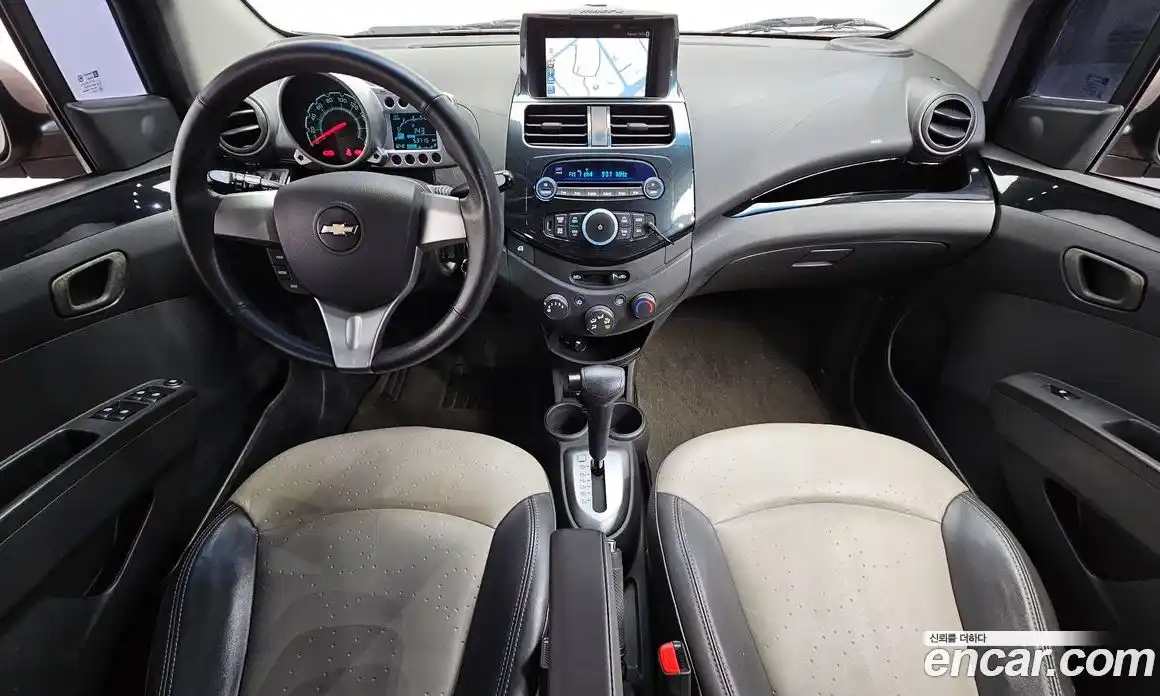 Chevrolet Spark 2012 1.0 Автомат в Москве № 39101, фото 3