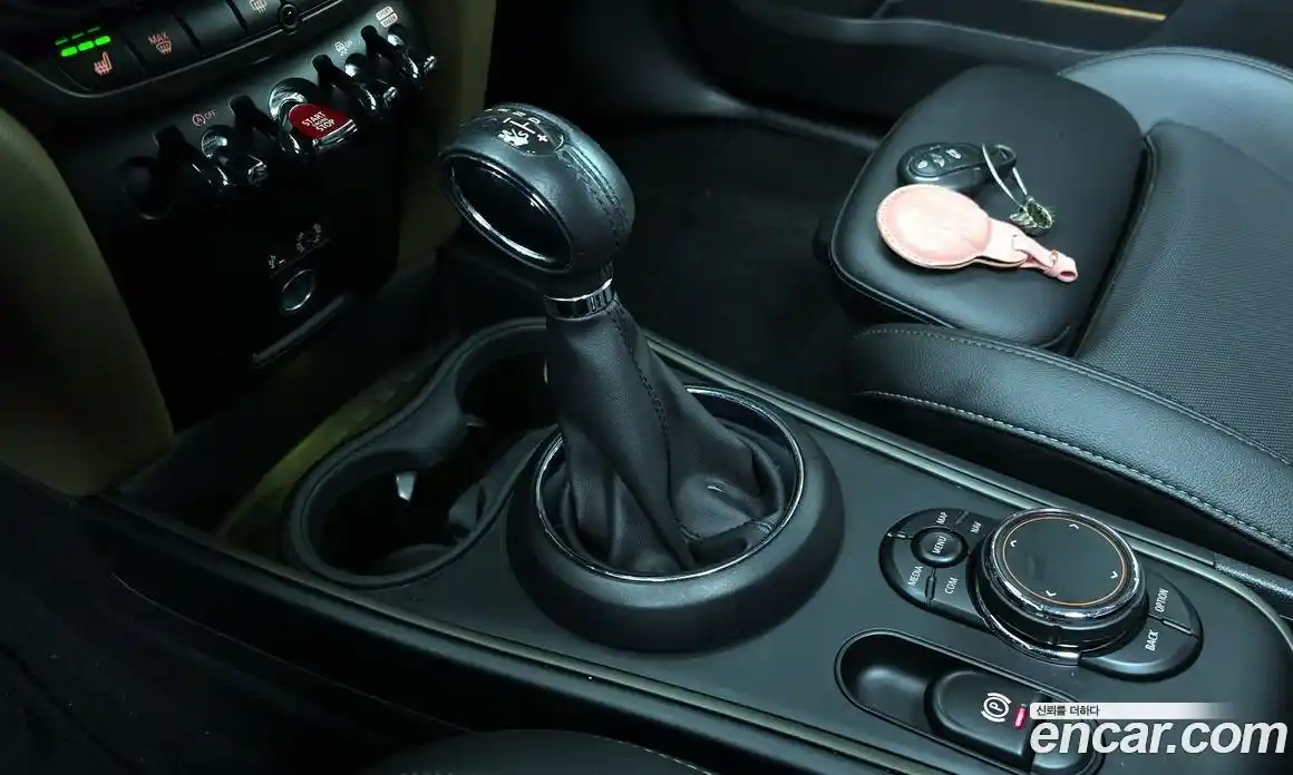 Mini Countryman 2018 2.0 Автомат в Москве № 392697, фото 9