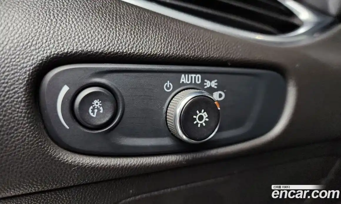 Chevrolet Malibu 2017 2.0 Автомат в Москве № 39335, фото 14