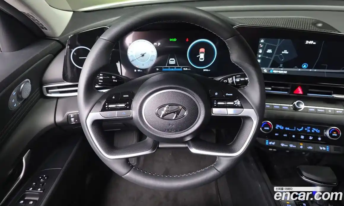 Hyundai Avante 2023 1.6 Автомат в Москве № 396462, фото 14