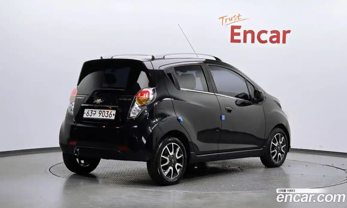 Chevrolet Spark 2012 1.0 Автомат в Москве № 39891, фото 16