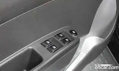 Chevrolet Spark 2012 1.0 Автомат в Москве № 39891, миниатюра 7