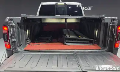 Dodge Ram Pick Up 2021 5.7 Автомат в Москве № 402676, миниатюра 5