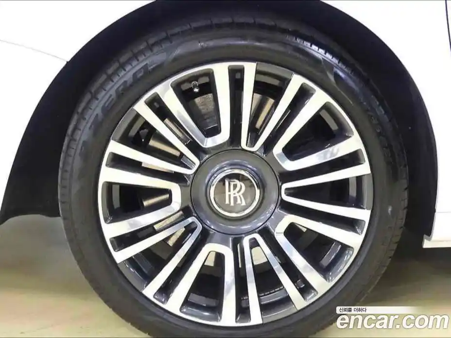 Rolls-Royce Ghost 2023 6.7 Автомат в Москве № 407388, фото 7