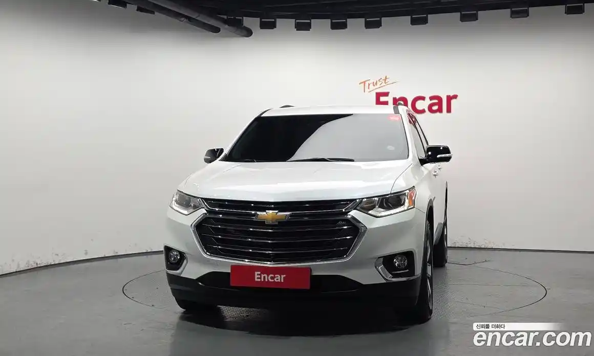 Chevrolet Traverse 2021 3.6 Автомат в Москве № 41066, фото 3