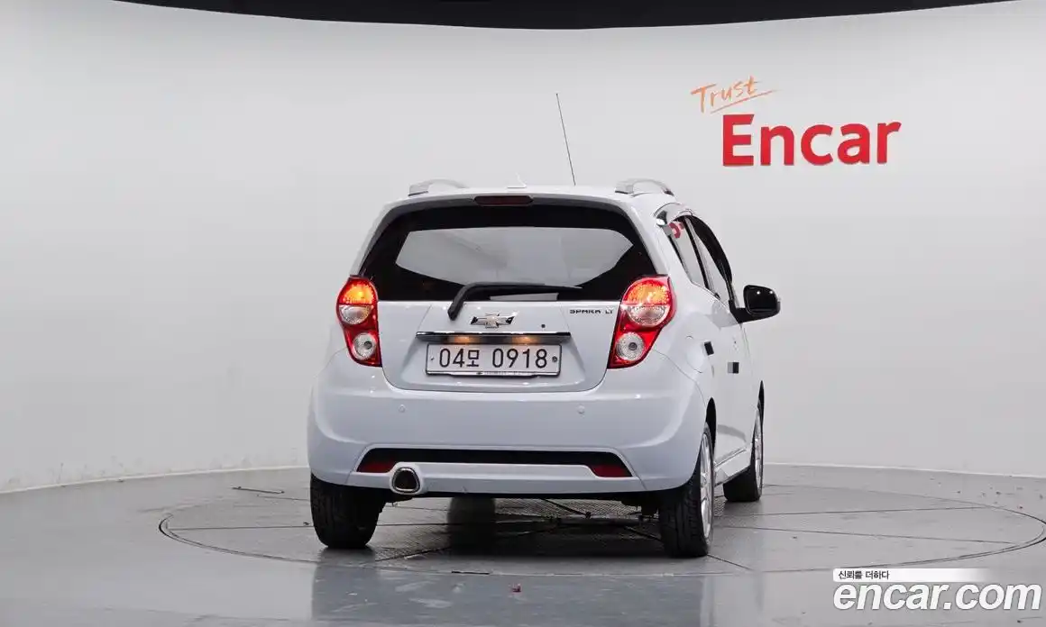 Chevrolet Spark 2014 1.0 Автомат в Москве № 42178, фото 4