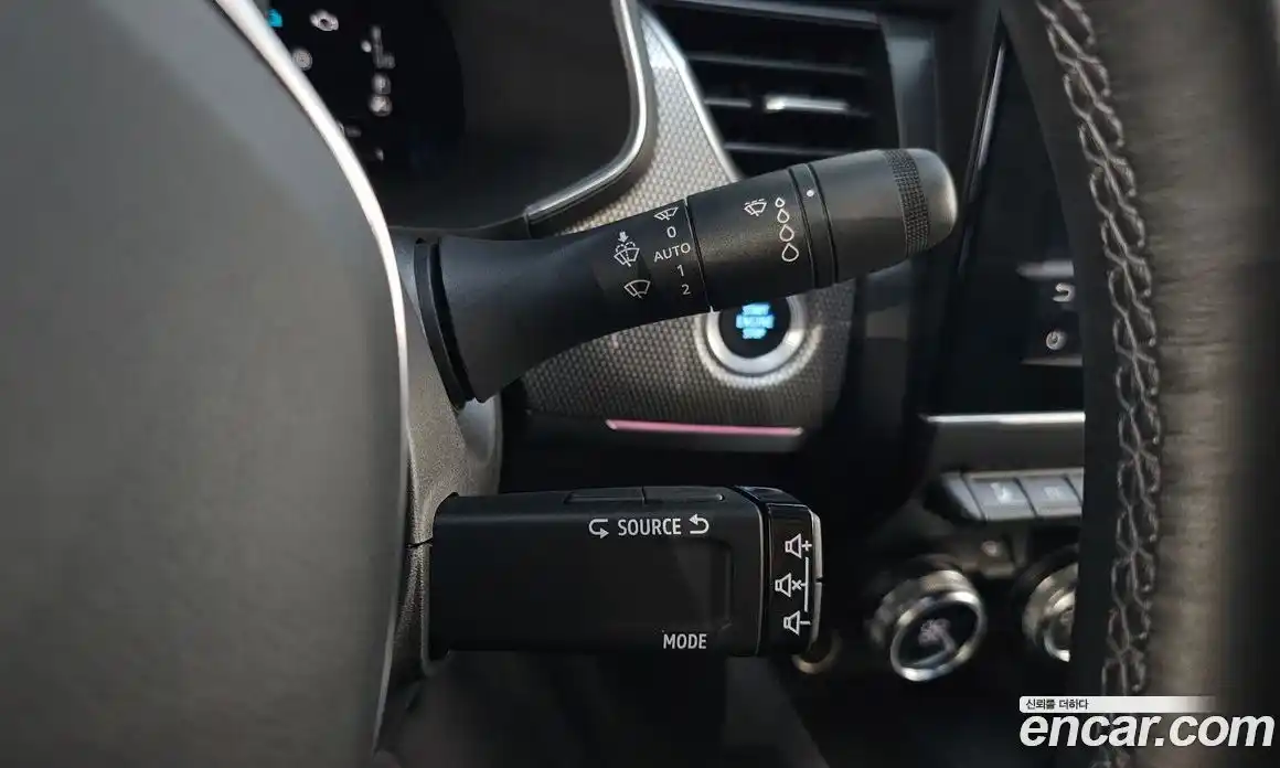 Renault XM3 2023 1.6 Автомат в Москве № 422793, фото 17