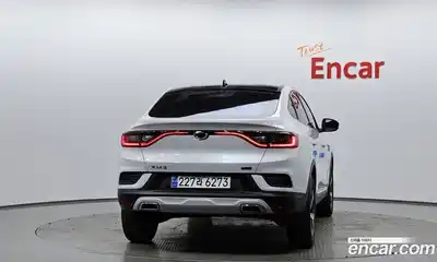 Renault XM3 2023 1.6 Автомат в Москве № 422793, миниатюра 3