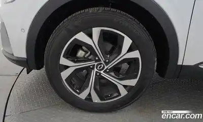 Renault XM3 2023 1.6 Автомат в Москве № 422793, миниатюра 4