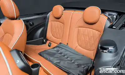 Mini Cooper Convertible 2024 2.0 Автомат в Москве № 431782, миниатюра 12