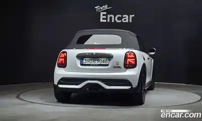 Mini Cooper Convertible 2024 2.0 Автомат в Москве № 431782, миниатюра 4