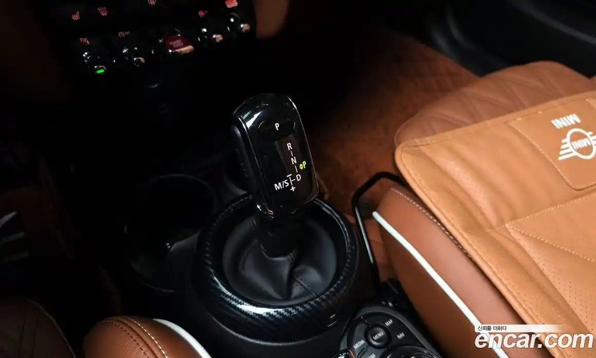 Mini Cooper Convertible 2024 2.0 Автомат в Москве № 431782, фото 9