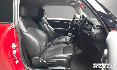 Mini Cooper 2018 1.5 Автомат в Москве № 432123, миниатюра 11