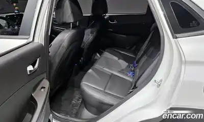 Hyundai Kona 2021 1.6 Автомат в Москве № 43669, миниатюра 3