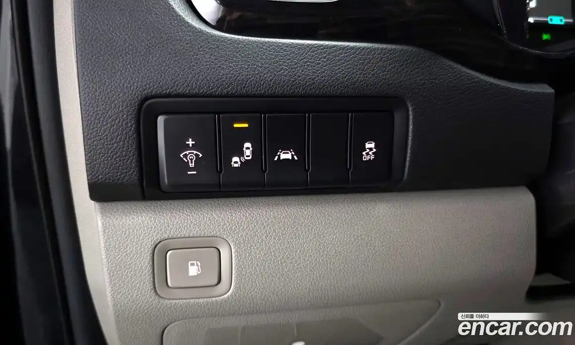 Kia Canival 2019 2.2 Автомат в Москве № 451592, фото 16